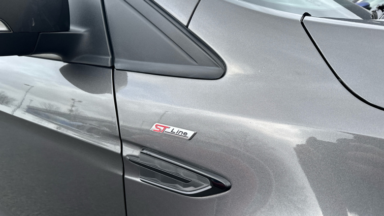 Ford Kuga 2.0 TDCi ST-Line 5dr 2WD Diesel Estate